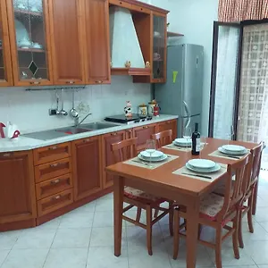  Appartamento House Maya & Niky