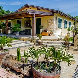  Villa Etna Ranch