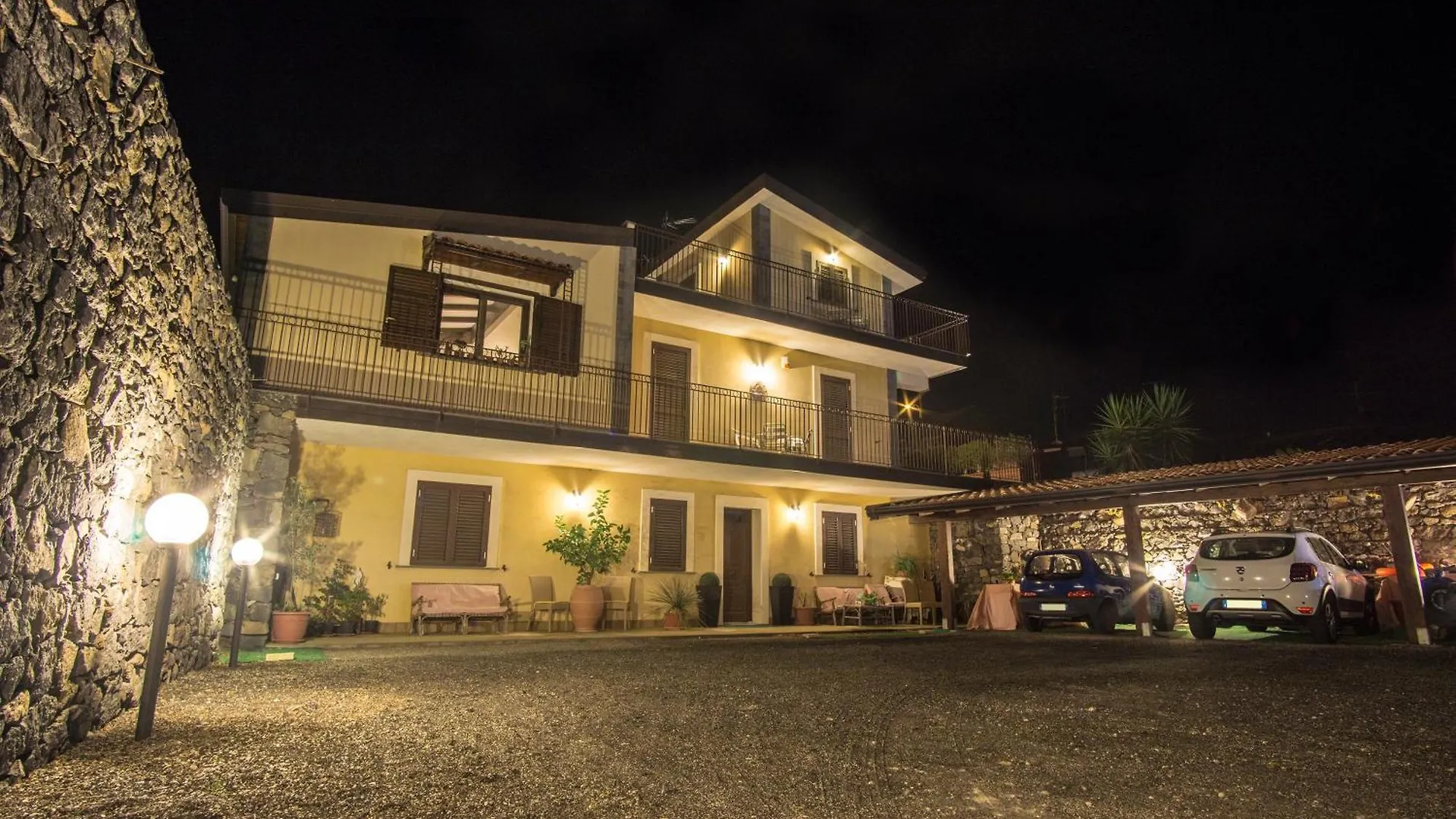 Villa Gusmano Piedimonte Etneo Italy